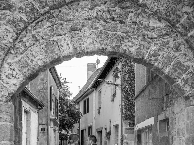 Le mariage de Aymeric et Florence à Verneix, Allier 25