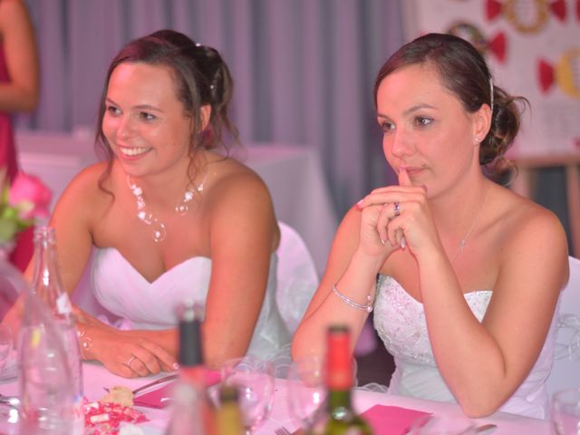 Le mariage de Charlotte et Barbara à Mours, Val-d&apos;Oise 57