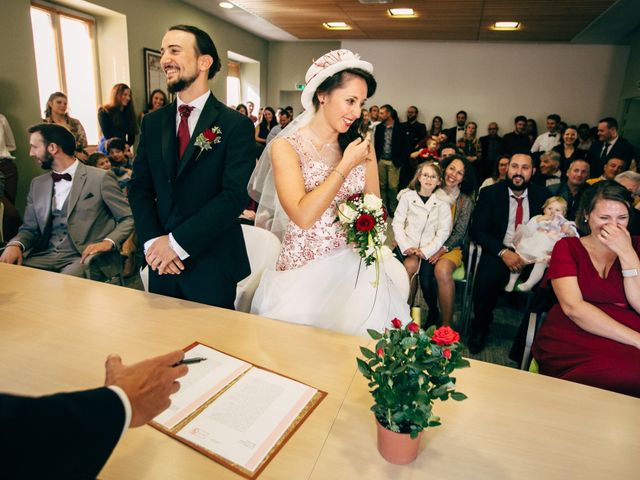 Le mariage de Hugo et Marina à Les Abrets, Isère 43