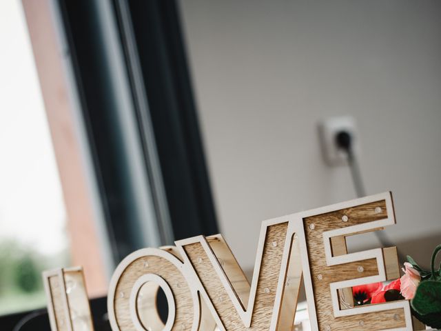 Le mariage de Valentin et Marie à Le Bocasse, Seine-Maritime 24