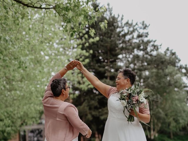 Le mariage de Florence et Virginie à Wicres, Nord 9
