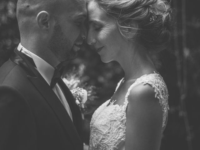 Le mariage de Benjamin et Léa à Fougeré, Vendée 2