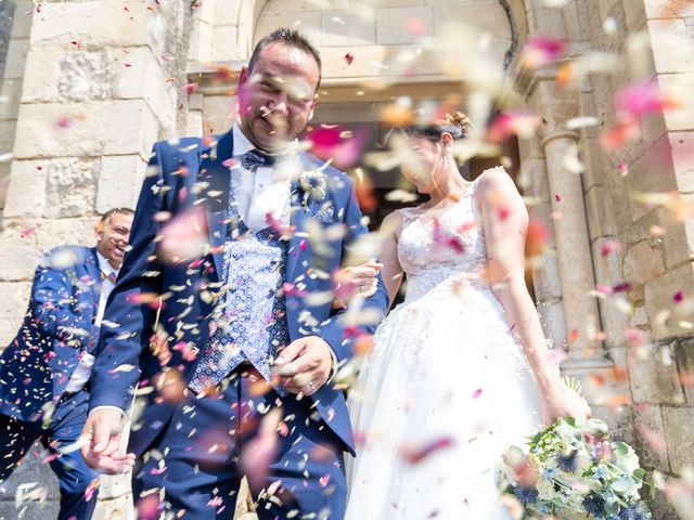 Le mariage de Romain et Gabrielle à Romans, Deux-Sèvres 2