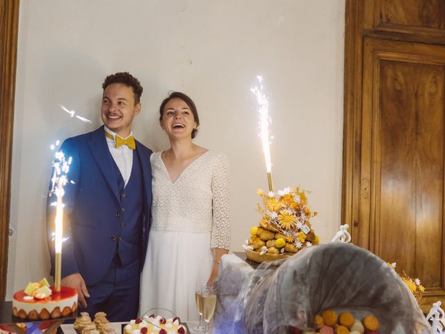 Le mariage de Benjamin et Bergère à Saint-Bonnet-le-Château, Loire 47