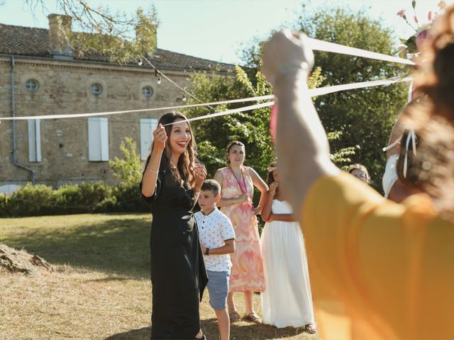 Le mariage de Loïc et Cécile à Puycelci, Tarn 49