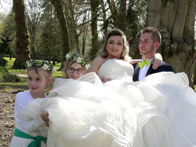 Le mariage de Eric et Perrine à Courgenay, Yonne 24