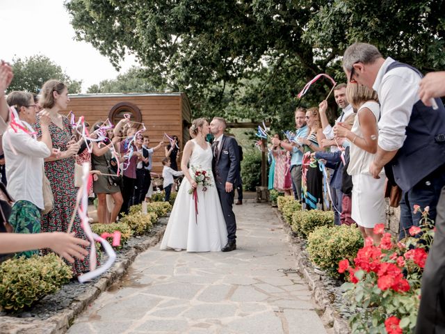 Le mariage de Bastien et Camille à Lorient, Morbihan 35