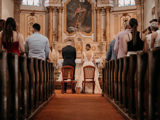 Le mariage de Cédric et Mathilde à Saône, Doubs 60