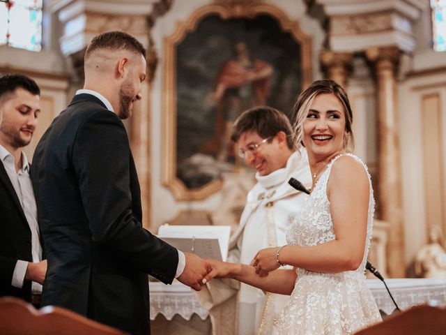 Le mariage de Cédric et Mathilde à Saône, Doubs 63