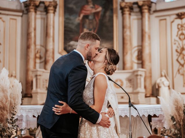 Le mariage de Cédric et Mathilde à Saône, Doubs 64