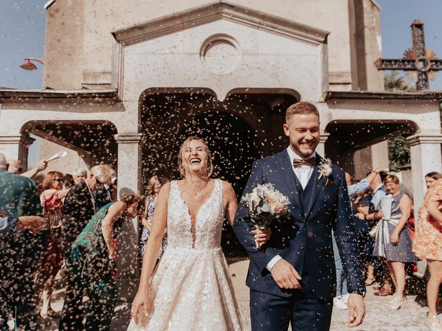 Le mariage de Cédric et Mathilde à Saône, Doubs 71