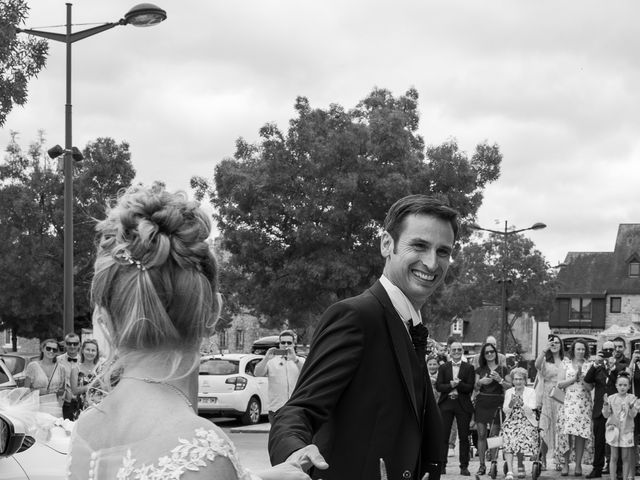 Le mariage de Ollivier et Angeline à Fouesnant, Finistère 23