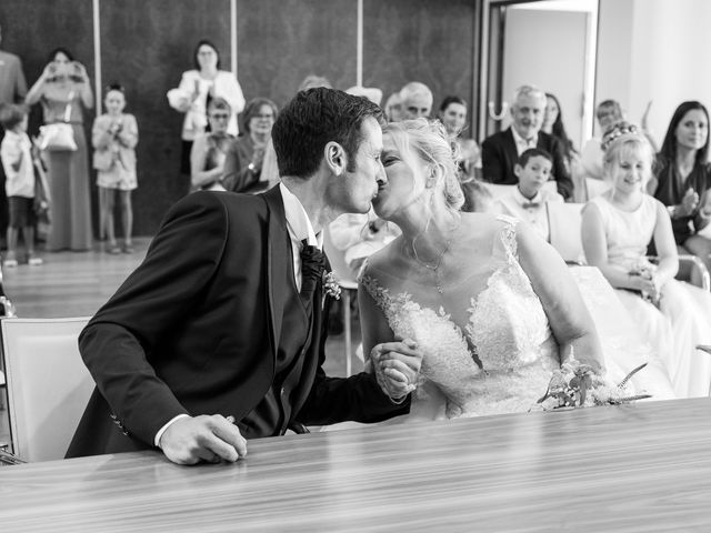 Le mariage de Ollivier et Angeline à Fouesnant, Finistère 28