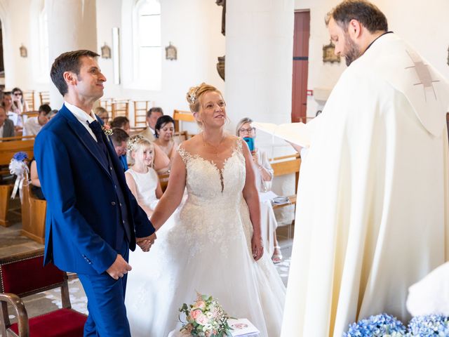 Le mariage de Ollivier et Angeline à Fouesnant, Finistère 37