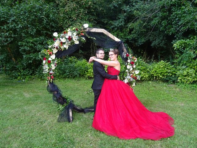 Le mariage de Kévin et Clotilde à Caen, Calvados 38
