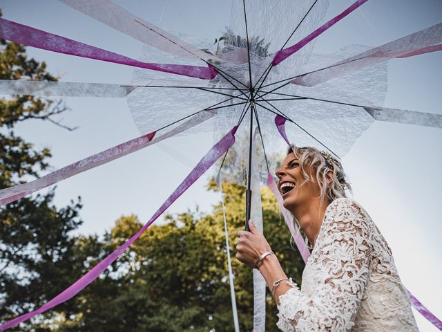 Le mariage de Fred et Lucie à Cabanac-et-Villagrains, Gironde 9