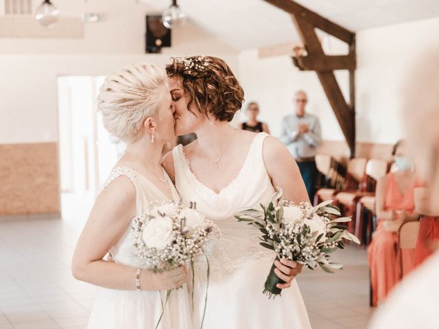 Le mariage de Angèle et Marianne à Besançon, Doubs 52