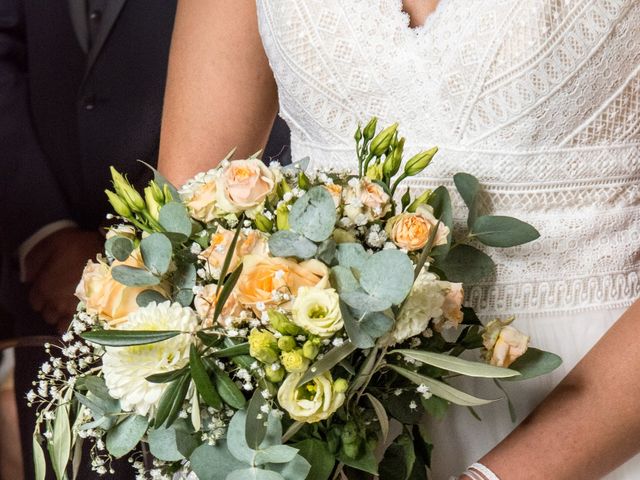 Le mariage de Seb et Laura à Bourgoin-Jallieu, Isère 15