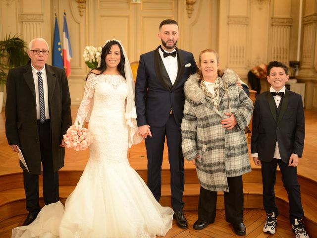 Le mariage de Farid et Karima à Carrières-sur-Seine, Yvelines 11