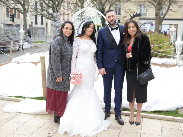 Le mariage de Farid et Karima à Carrières-sur-Seine, Yvelines 19