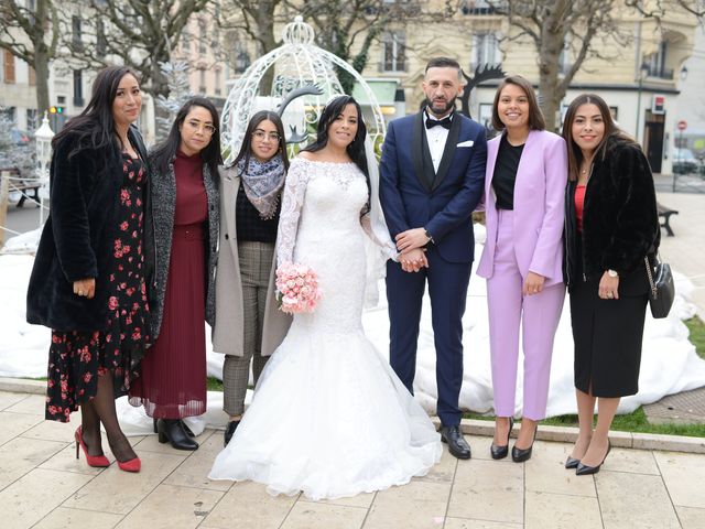 Le mariage de Farid et Karima à Carrières-sur-Seine, Yvelines 22