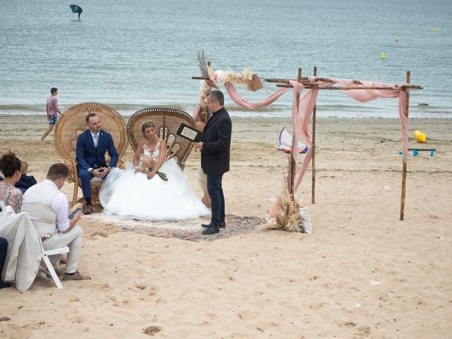 Le mariage de Charly et Virginie à Sainte-Marie-de-Ré, Charente Maritime 13