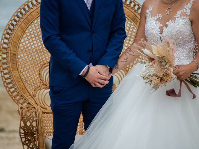 Le mariage de Charly et Virginie à Sainte-Marie-de-Ré, Charente Maritime 14