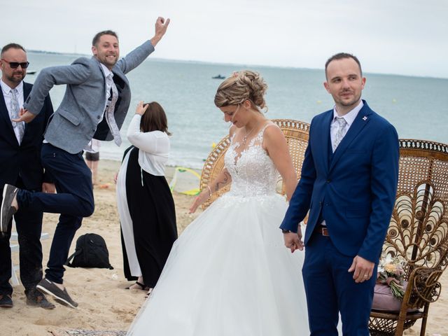 Le mariage de Charly et Virginie à Sainte-Marie-de-Ré, Charente Maritime 16