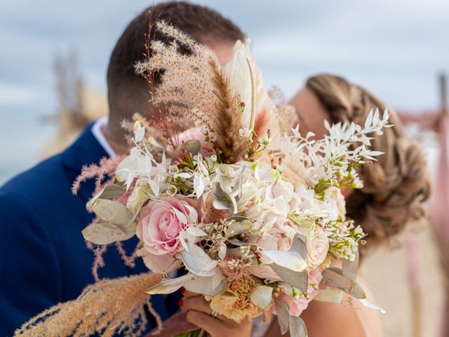 Le mariage de Charly et Virginie à Sainte-Marie-de-Ré, Charente Maritime 26