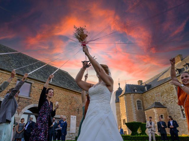 Le mariage de Eric et Larie à Rochefort, Namur 12