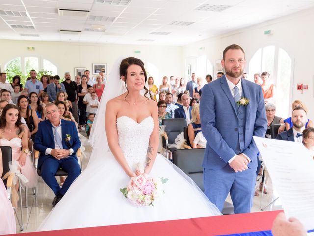 Le mariage de Jennifer et Romain à Le Soler, Pyrénées-Orientales 30