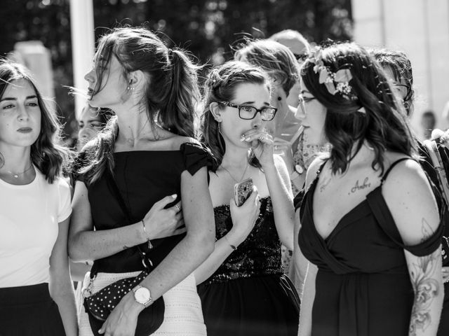 Le mariage de Benjamin et Laura à Floirac, Gironde 16