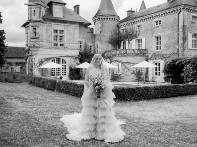 Le mariage de John et May à Ingrandes, Indre 42