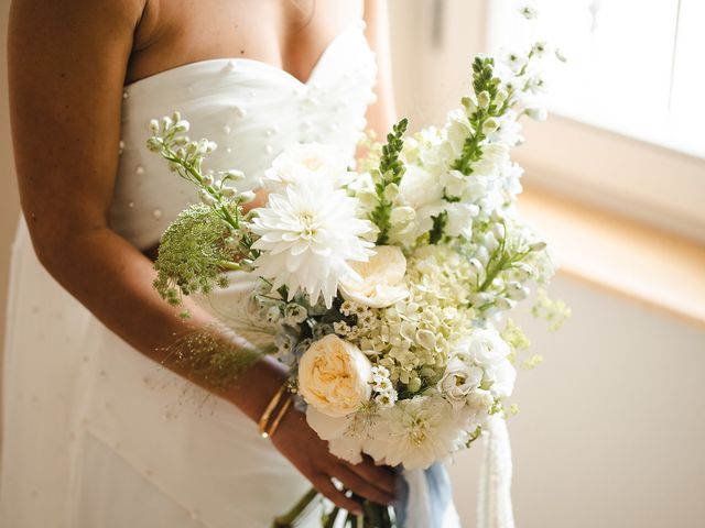 Le mariage de Thibault et Léa à Romans-sur-Isère, Drôme 22