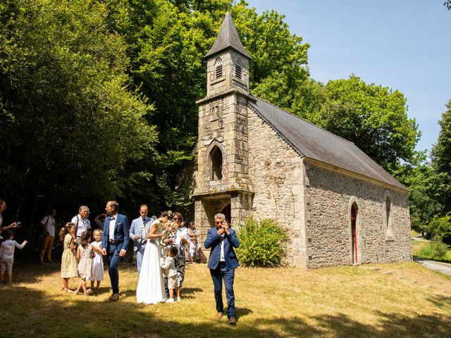 Le mariage de Mathieu et Florianne à Cléguérec, Morbihan 41