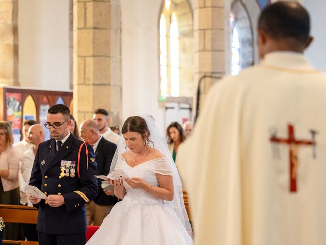 Le mariage de Laurent et Allison à Plouvien, Finistère 5