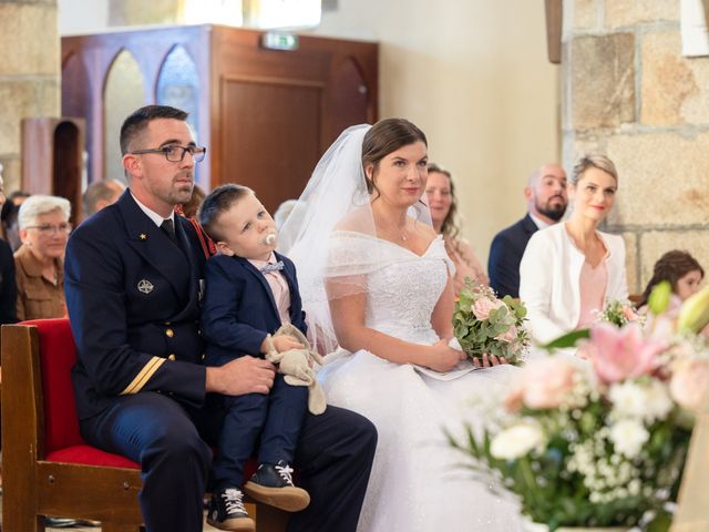 Le mariage de Laurent et Allison à Plouvien, Finistère 6