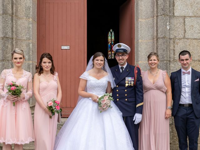 Le mariage de Laurent et Allison à Plouvien, Finistère 20