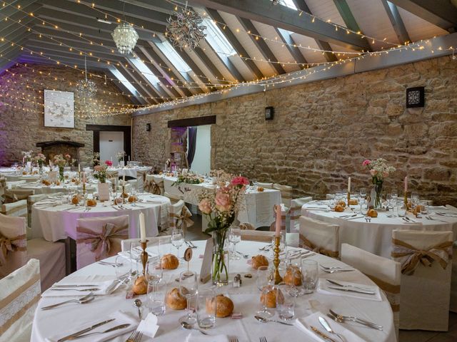 Le mariage de Laurent et Allison à Plouvien, Finistère 23