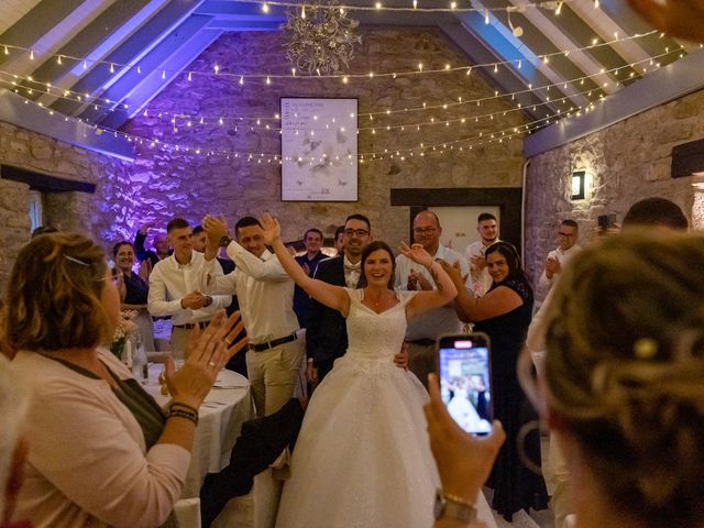 Le mariage de Laurent et Allison à Plouvien, Finistère 38