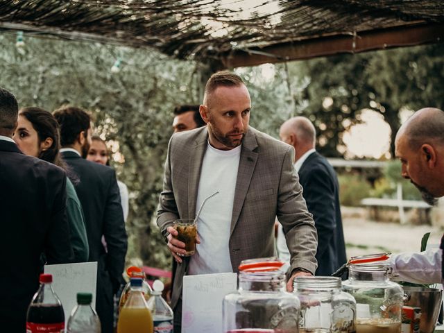 Le mariage de Adeline et Samy à Nîmes, Gard 30