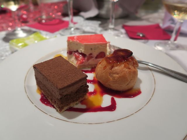 Le mariage de Maxime et Laura à Sainte-Foy-lès-Lyon, Rhône 13