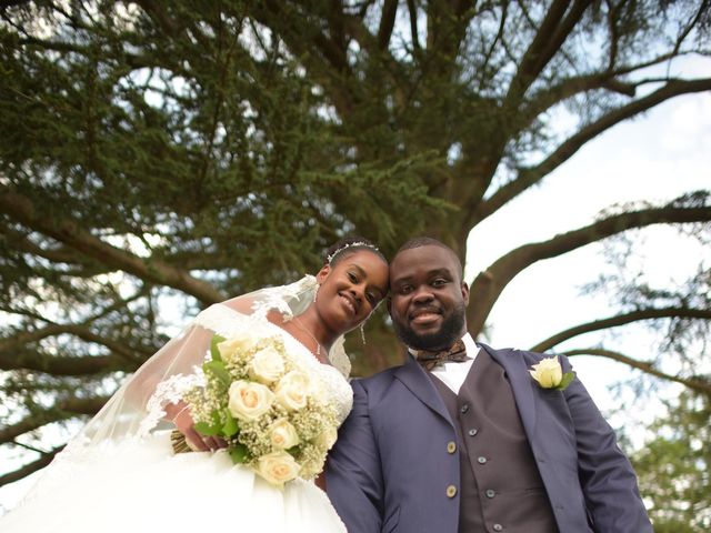 Le mariage de Loïc et Elodie à Moissy-Cramayel, Seine-et-Marne 2