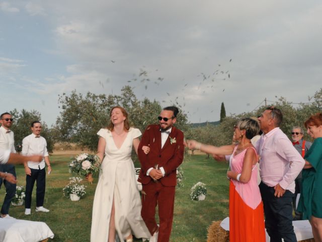 Le mariage de Kevin et Emmanuelle à Oraison, Alpes-de-Haute-Provence 49