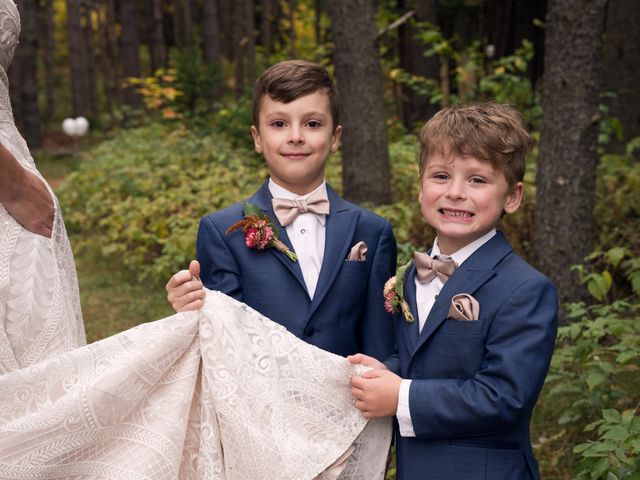 Le mariage de Brendan et Nadia à Paris, Paris 2