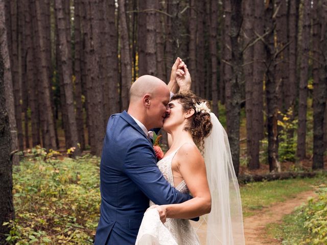 Le mariage de Brendan et Nadia à Paris, Paris 8