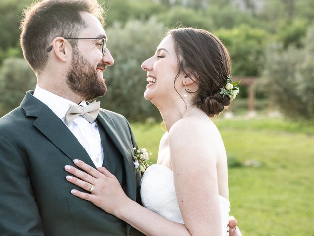 Le mariage de Fabien et Samantha à Lussan, Gard 23