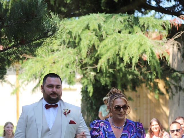 Le mariage de Nicolas et Fanny à Abaucourt-Hautecourt, Meuse 12