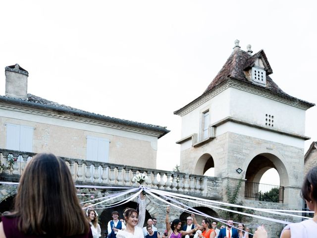 Le mariage de Thomas et Marion à Caylus, Tarn-et-Garonne 86
