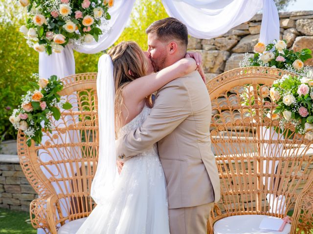Le mariage de Romain et Andrea à Peypin, Bouches-du-Rhône 8